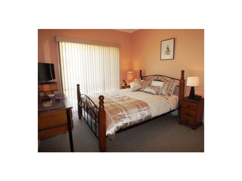 7 Suburban Street, Clunes VIC 3370