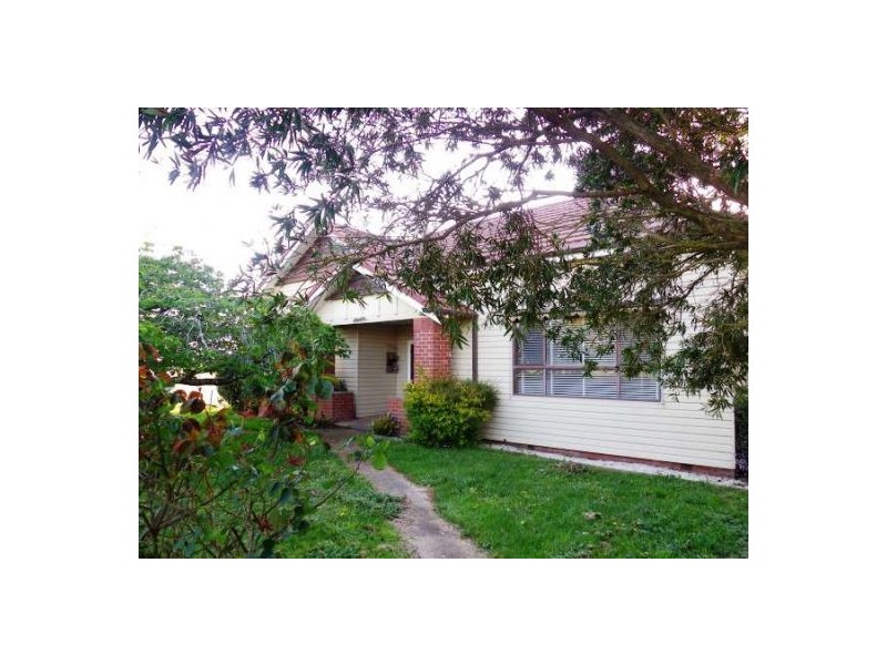 124 Weighbridge Road, Windermere VIC 3352