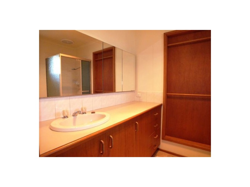 120 Edwards Street, Sebastopol VIC 3356