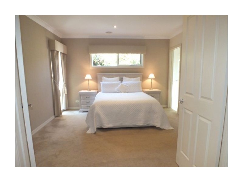 5 Chapel Cross Court, Delacombe VIC 3356