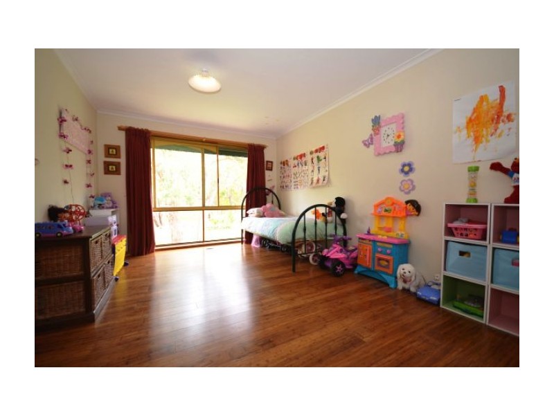 5 Junipers Road, Smythesdale VIC 3351