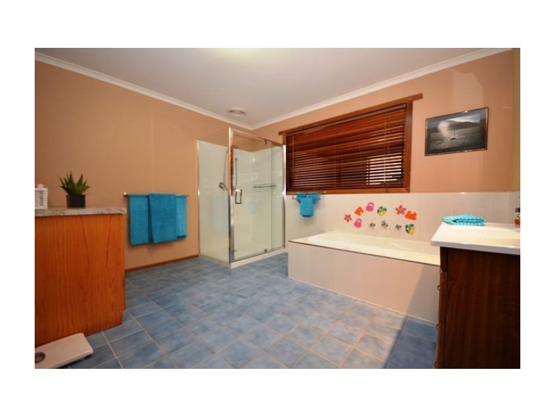 5 Junipers Road, Smythesdale VIC 3351