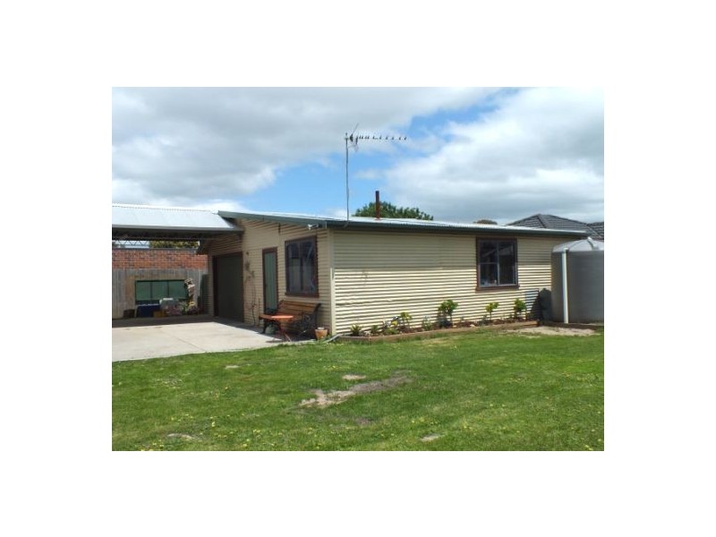 36 Orion Street, Sebastopol VIC 3356