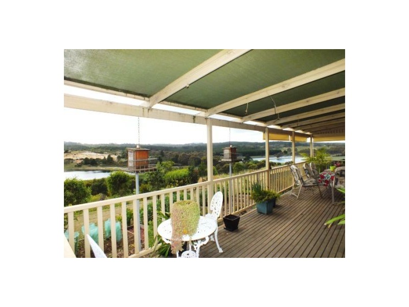 17 Rimmington Drive, Sebastopol VIC 3356