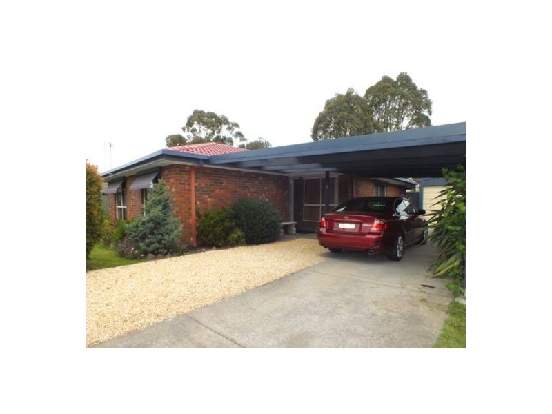 3 Lowan Street, Redan VIC 3350