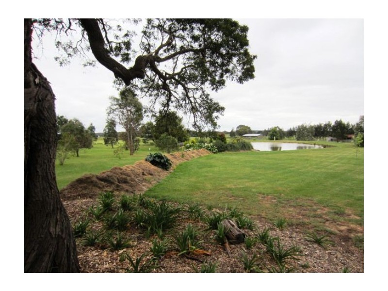 20 Avalon Court, Smythes Creek VIC 3351