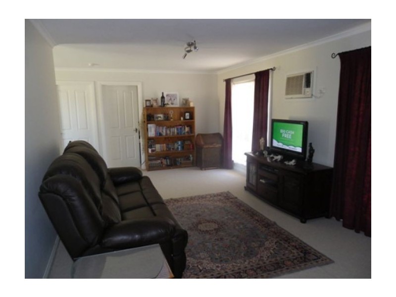 81 Hillarys, Elmhurst VIC 3469