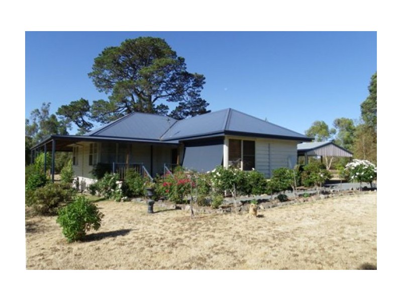 33 Smyth  Street  Allendale, Creswick VIC 3363