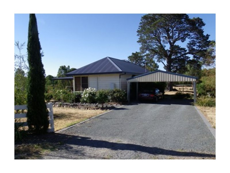 33 Smyth  Street  Allendale, Creswick VIC 3363