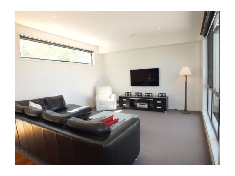 122 Canadian Lakes Boulevard, Canadian VIC 3350