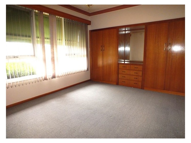 38 Eton Street, Wendouree VIC 3355