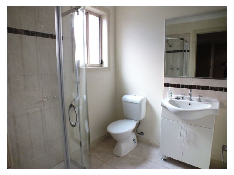 1A Levy St, Ballarat East VIC 3350