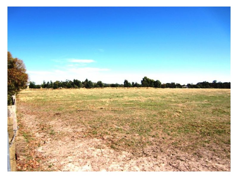 Lot 1 Millers Road, Invermay VIC 3352