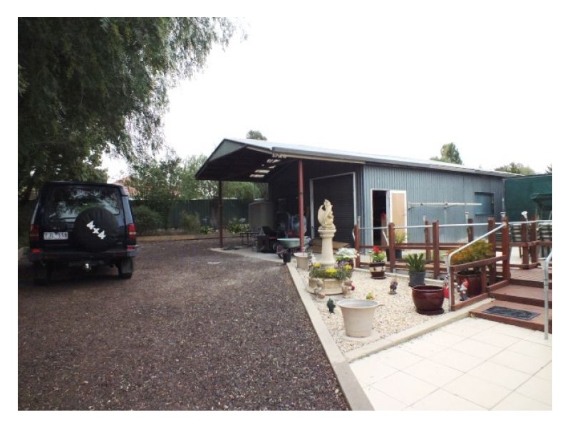 25 Gray Street, Lismore VIC 3324