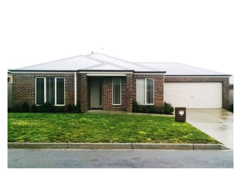 1 Camillo Court, Sebastopol VIC 3356