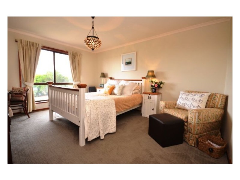 88 Sago Hill Road, Smythes Creek VIC 3351