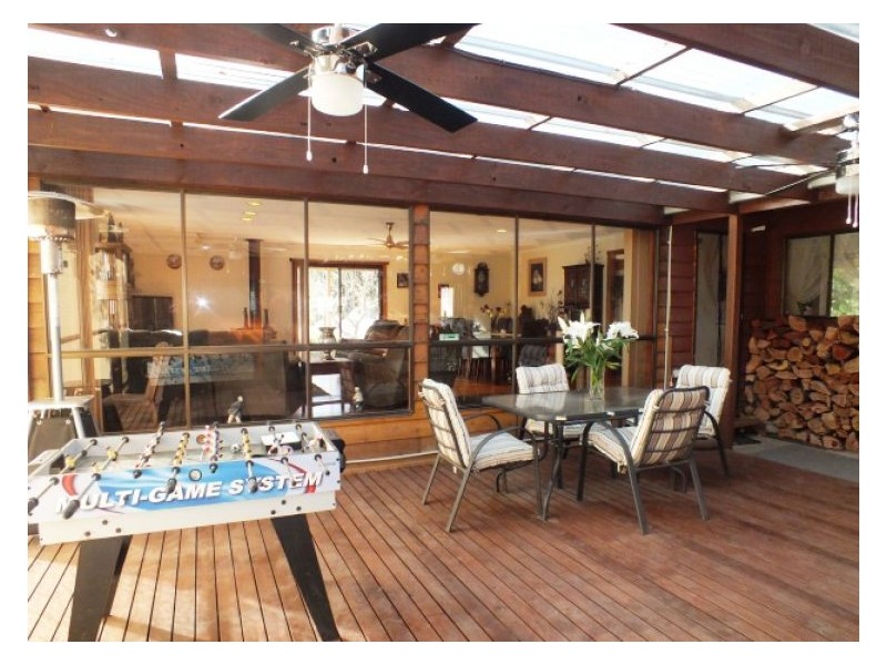 1586 Beaufort/Carngham Road, Beaufort VIC 3373