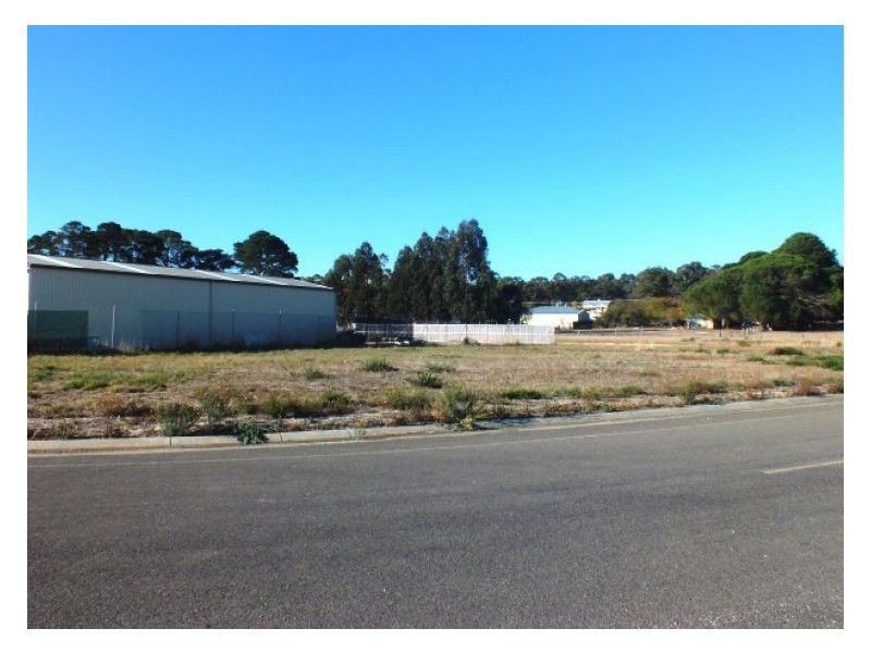 2 Broadbent Court, Beaufort VIC 3373