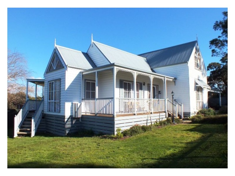 33 Sturt Street, Beaufort VIC 3373