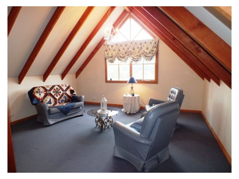 33 Sturt Street, Beaufort VIC 3373