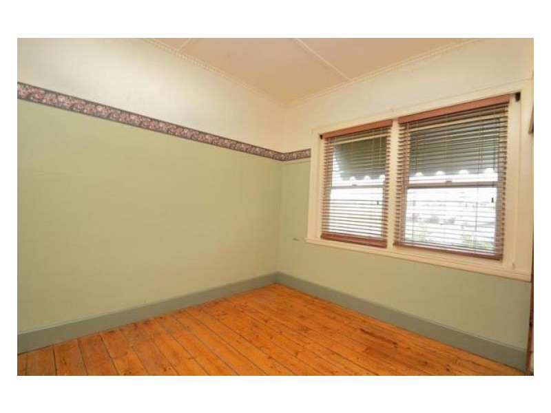 16 Victoria Street, Sebastopol VIC 3356