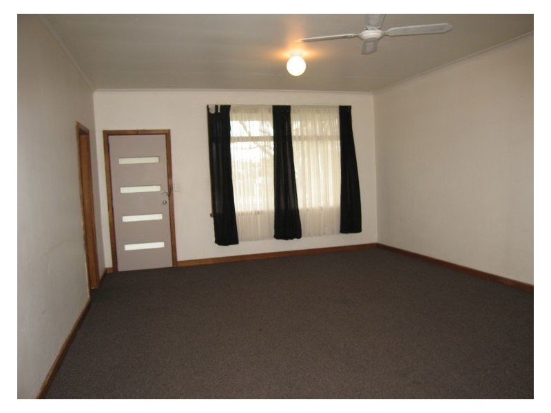 84 Neill Street, Beaufort VIC 3373