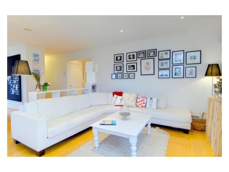 1893 Sturt Street, Alfredton VIC 3350