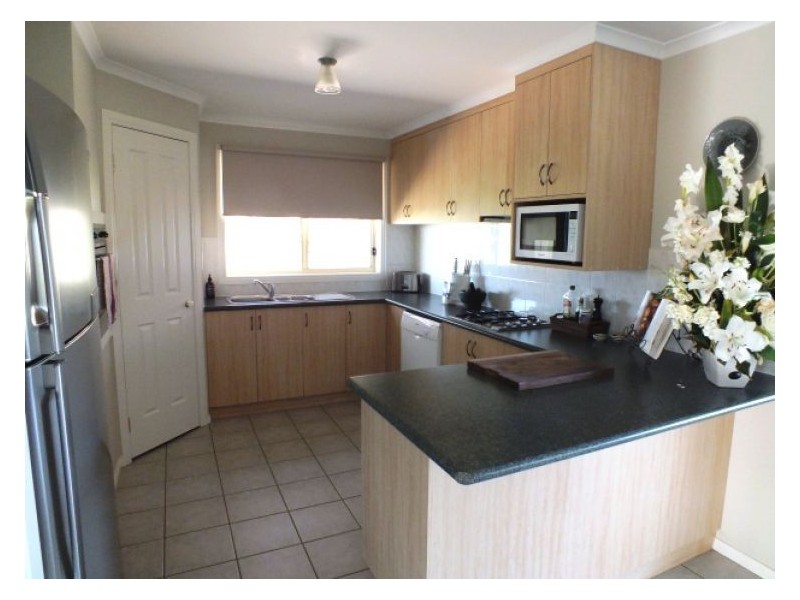 69 Haddon School Road, Haddon VIC 3351