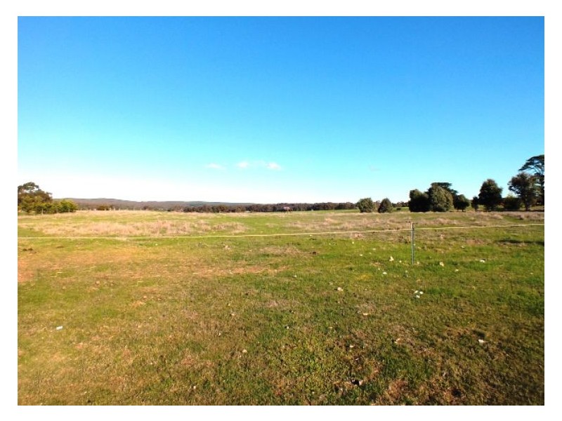 69 Haddon School Road, Haddon VIC 3351