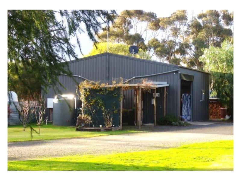 33 Aitchison Street, Rokewood VIC 3330