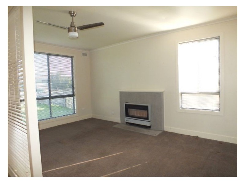 46 Wattle Avenue, Wendouree VIC 3355