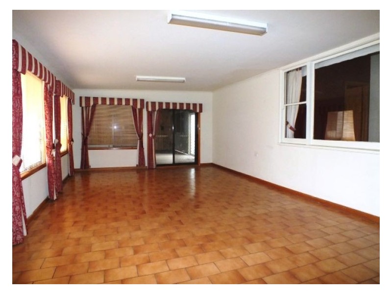 9 Wiggins Road, Mitchell Park VIC 3352