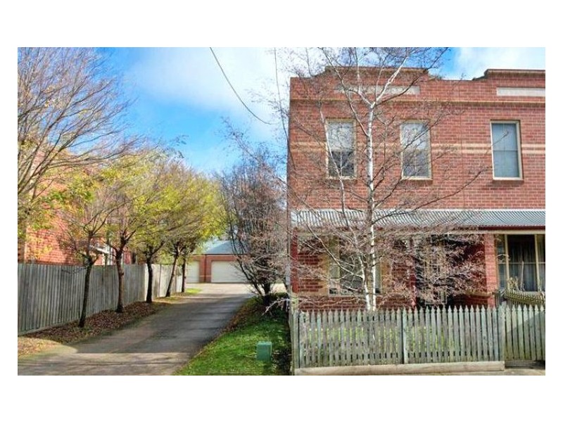 21 High Street, Lake Wendouree VIC 3350