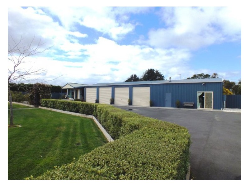 251 Dyson Drive, Alfredton VIC 3350