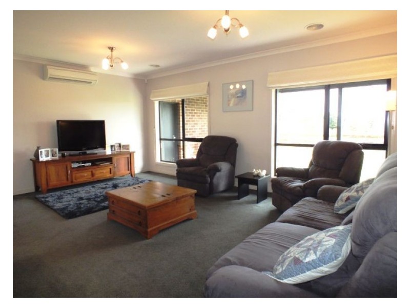 251 Dyson Drive, Alfredton VIC 3350
