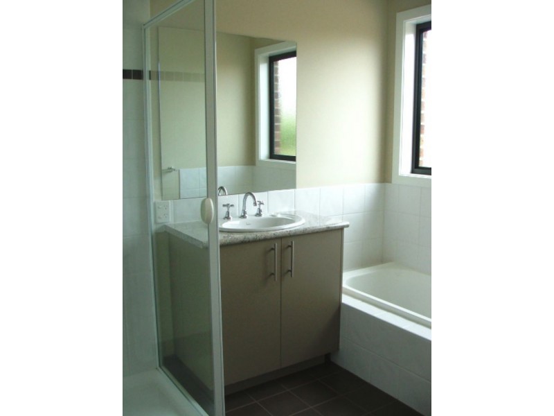 35 Jordan Avenue, Delacombe VIC 3356