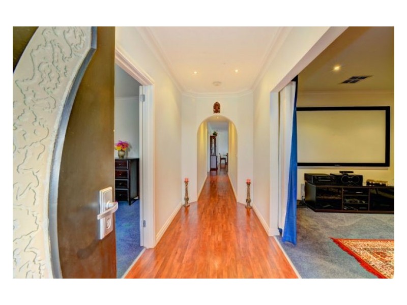 4 Suffolk Court, Alfredton VIC 3350