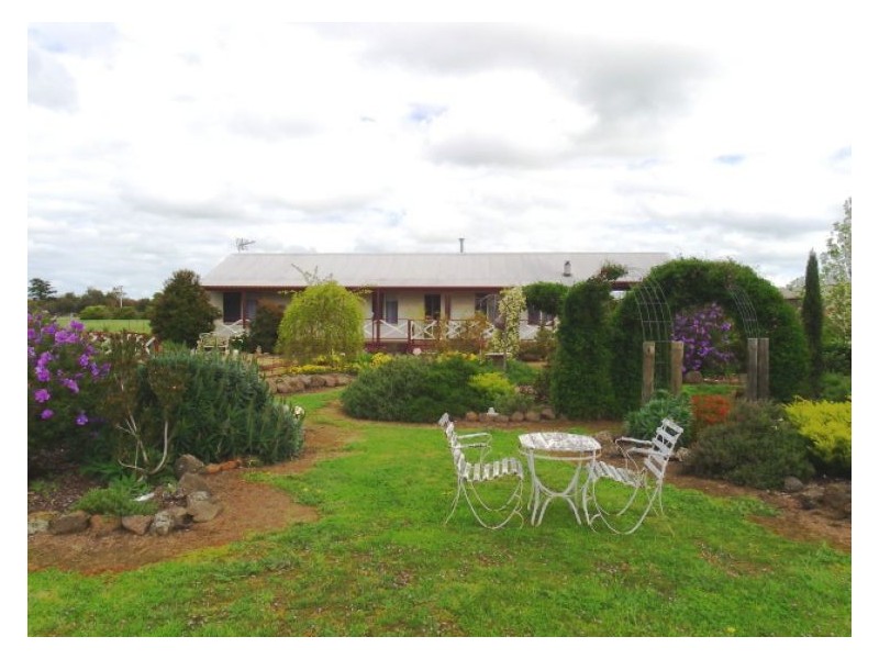1 Christopher Court, Lismore VIC 3324