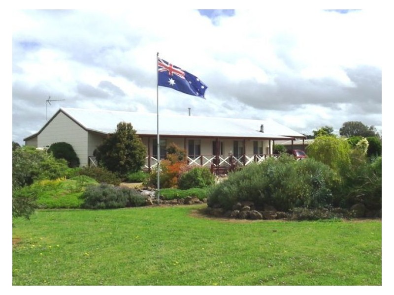 1 Christopher Court, Lismore VIC 3324