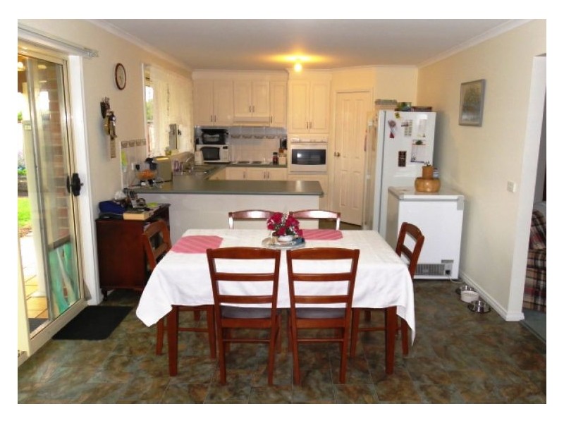 102 Ferrars Street, Rokewood VIC 3330