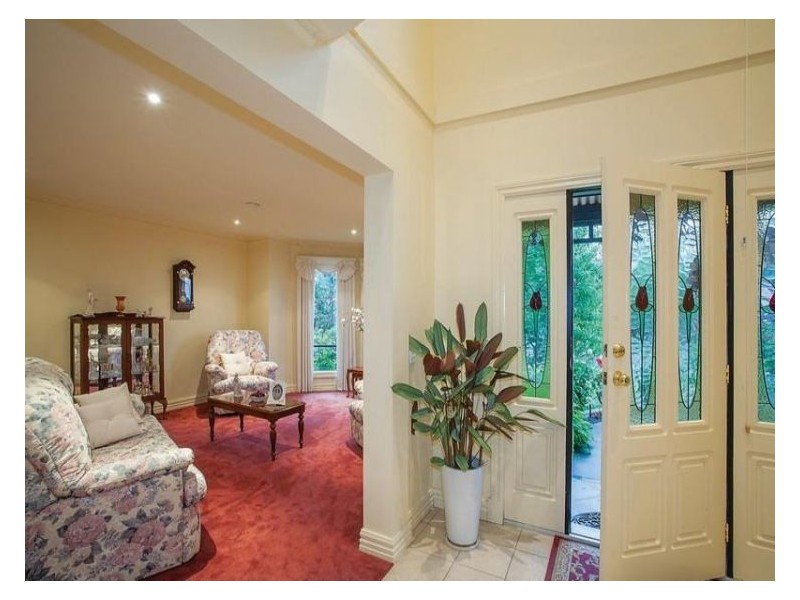 4 Lesley Court, Alfredton VIC 3350