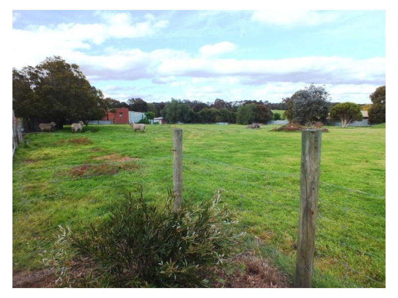 26-30 Ferrers Street, Lismore VIC 3324