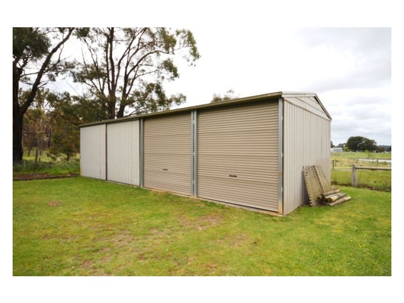 629 Bells Road, Smythes Creek VIC 3351