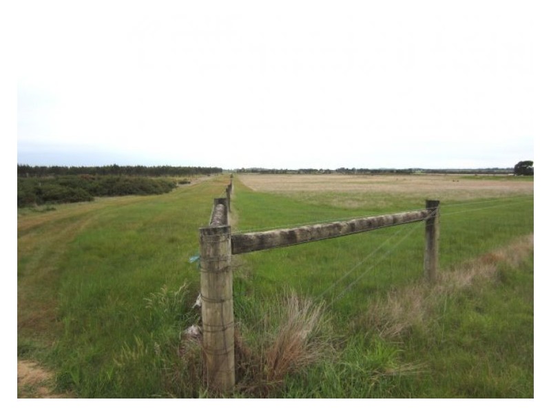 120 Haddon School Road, Haddon VIC 3351