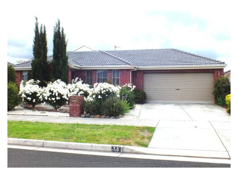 16 Josephine Way, Sebastopol VIC 3356