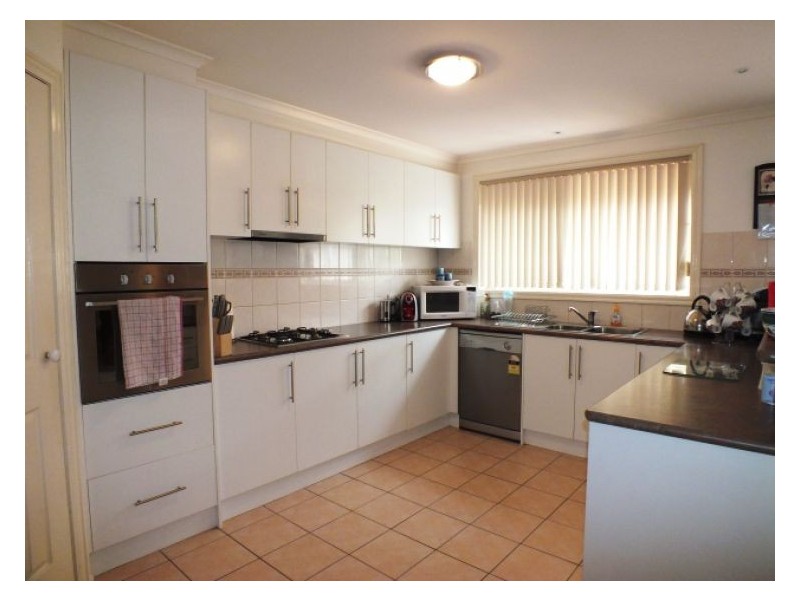 16 Josephine Way, Sebastopol VIC 3356