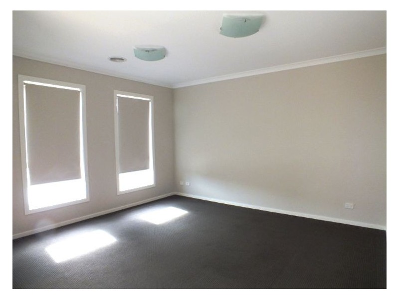 12 Malcolm Court, Brown Hill VIC 3350