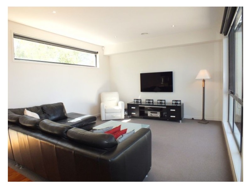 122 Canadian Lakes Boulevard, Canadian VIC 3350