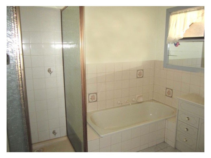 107 English Street, Golden Point VIC 3350