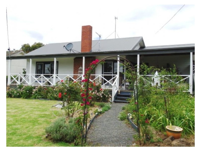 7 Gray Street, Lismore VIC 3324